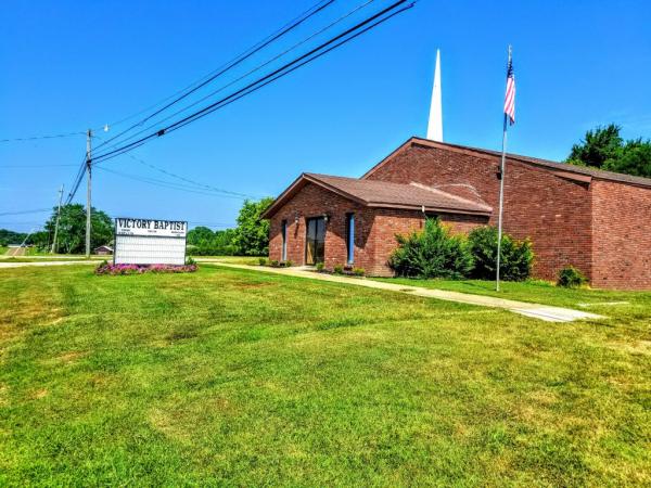 Victory Baptist Church Drummonds Tennessee 