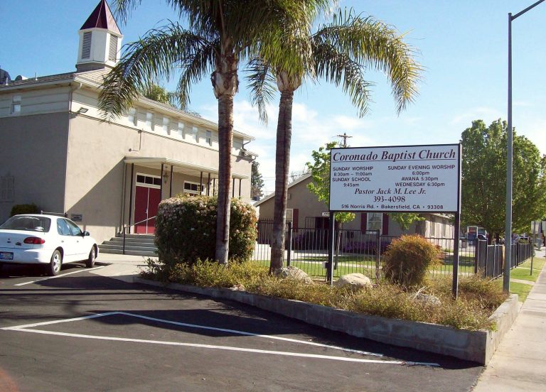 Coronado Baptist Church Bakersfield California 1 768x552