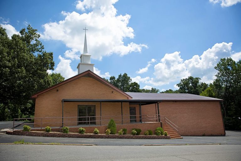Lighthouse Baptist Church Central City Kentucky 1 768x512