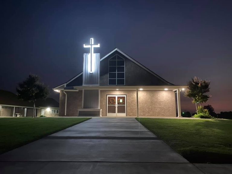 Madera Baptist Church Madera California 1 768x576