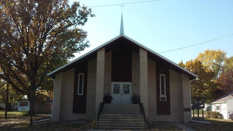 Calvary Baptist Church Chatsworth Illinois 1 768x432